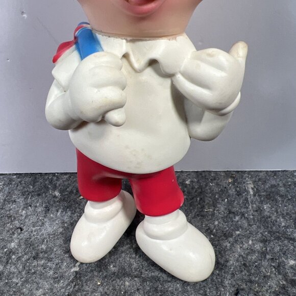 Vtg DELL WALT DISNEY HITCHHIKING HOBO MICKEY MOUSE SQUEAKY TOY - Picture 3 of 15